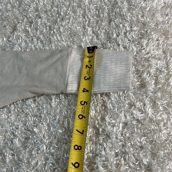 Anthropologie Ivory color oversized cardigan size xs - Picture 11 of 16